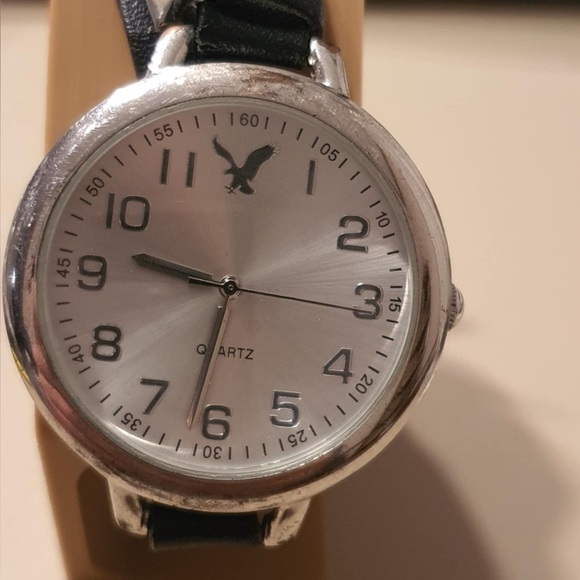 American Eagle Outfitters Accessories - 10/$20 American Eagle Outfitters Silver/Black Leather Women's Double Loop Watch